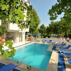 Otel Villamar **