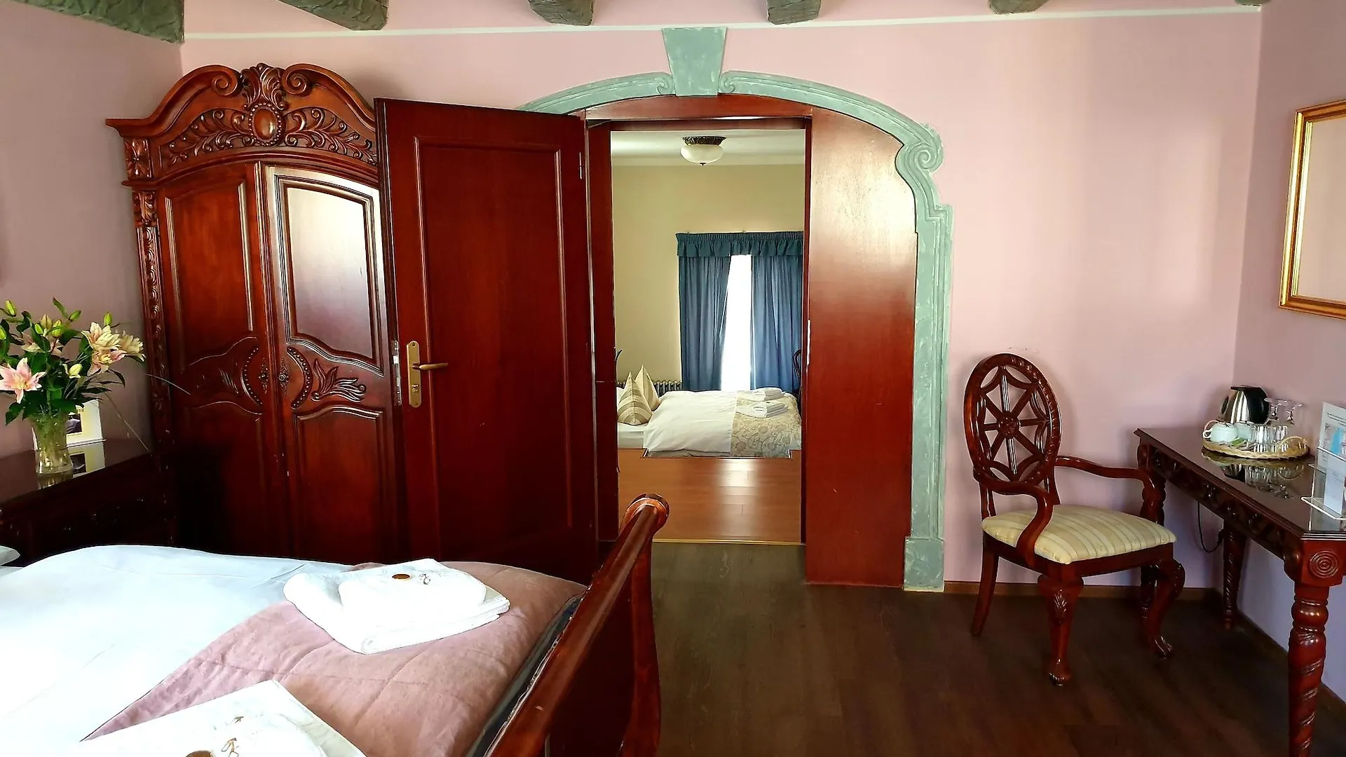 ***  Prague Golden Age Hotell Tjeckien