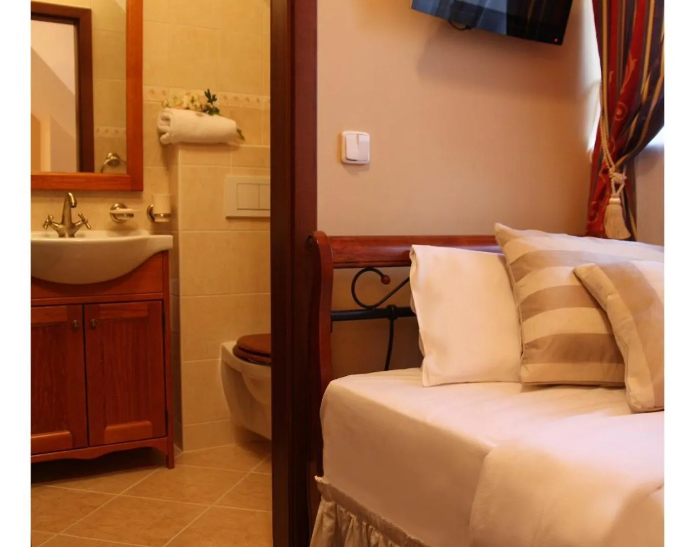 Prague Golden Age Hotell